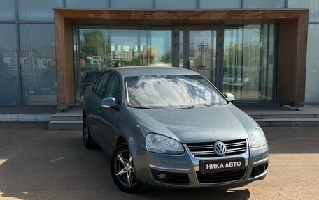 Volkswagen Jetta VI, 2009 год, 490 000 рублей, 2 фотография
