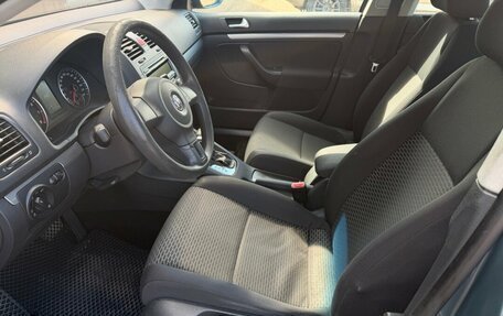 Volkswagen Jetta VI, 2009 год, 490 000 рублей, 9 фотография