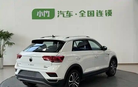 Volkswagen T-Roc I, 2021 год, 2 356 000 рублей, 8 фотография