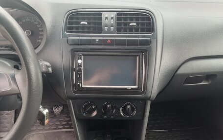 Volkswagen Polo VI (EU Market), 2018 год, 1 060 000 рублей, 9 фотография