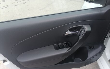 Volkswagen Polo VI (EU Market), 2018 год, 1 060 000 рублей, 8 фотография