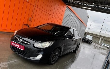 Hyundai Solaris II рестайлинг, 2013 год, 850 000 рублей, 6 фотография