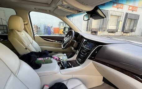 Cadillac Escalade IV, 2015 год, 2 921 000 рублей, 6 фотография