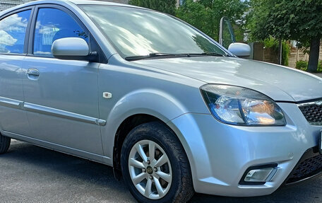 KIA Rio II, 2010 год, 550 000 рублей, 4 фотография
