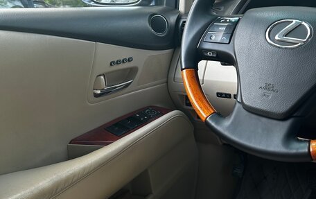 Lexus RX III, 2010 год, 2 080 000 рублей, 10 фотография