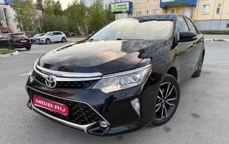 Toyota Camry, 2018 год, 2 340 000 рублей, 1 фотография