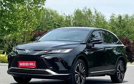 Toyota Venza, 2022 год, 4 102 000 рублей, 1 фотография