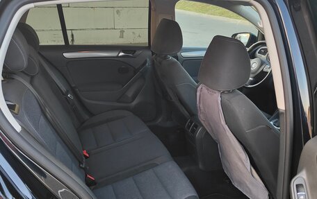 Volkswagen Golf VI, 2011 год, 900 000 рублей, 11 фотография