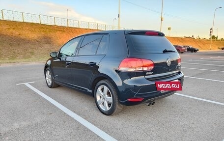 Volkswagen Golf VI, 2011 год, 900 000 рублей, 7 фотография
