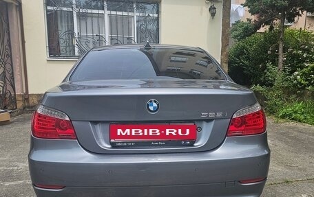 BMW 5 серия, 2009 год, 1 900 000 рублей, 6 фотография