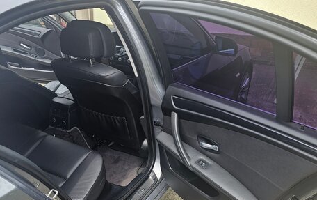 BMW 5 серия, 2009 год, 1 900 000 рублей, 29 фотография
