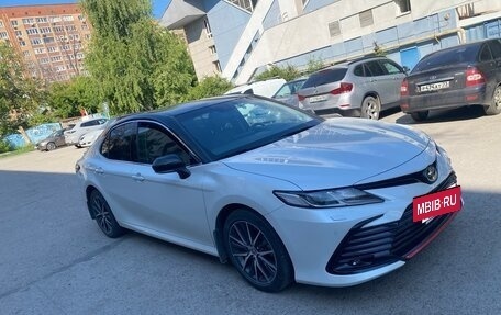Toyota Camry, 2021 год, 4 100 000 рублей, 5 фотография