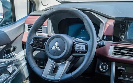 Mitsubishi Xpander, 2026 год, 2 680 000 рублей, 9 фотография