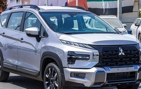 Mitsubishi Xpander, 2026 год, 2 680 000 рублей, 3 фотография