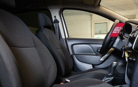 Renault Sandero II рестайлинг, 2014 год, 689 000 рублей, 12 фотография