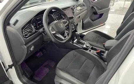 Volkswagen T-Roc I, 2021 год, 2 570 000 рублей, 6 фотография