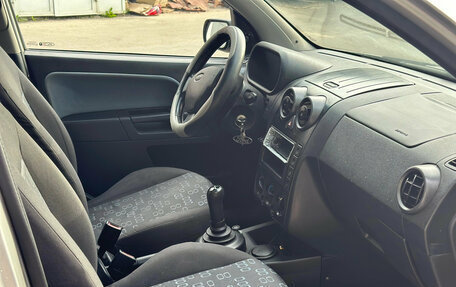 Ford Fusion I, 2005 год, 430 000 рублей, 8 фотография