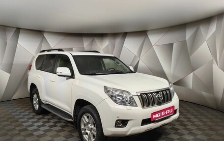 Toyota Land Cruiser Prado 150 рестайлинг 2, 2013 год, 2 675 000 рублей, 3 фотография