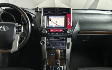 Toyota Land Cruiser Prado 150 рестайлинг 2, 2013 год, 2 675 000 рублей, 15 фотография