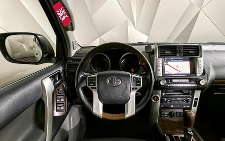 Toyota Land Cruiser Prado 150 рестайлинг 2, 2013 год, 2 675 000 рублей, 20 фотография