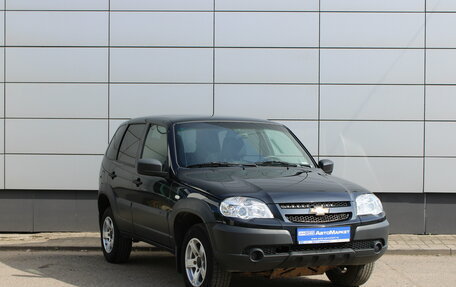 Chevrolet Niva I рестайлинг, 2019 год, 775 000 рублей, 3 фотография