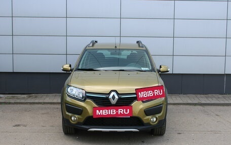 Renault Sandero II рестайлинг, 2015 год, 1 074 000 рублей, 2 фотография