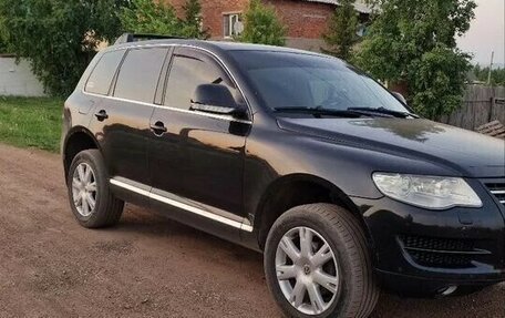 Volkswagen Touareg III, 2008 год, 1 100 000 рублей, 2 фотография