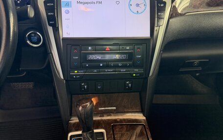 Toyota Camry, 2018 год, 2 340 000 рублей, 17 фотография