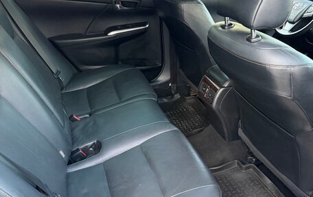 Toyota Camry, 2018 год, 2 340 000 рублей, 10 фотография