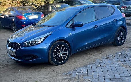 KIA cee'd III, 2013 год, 1 000 000 рублей, 2 фотография