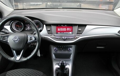 Opel Astra K, 2018 год, 1 150 000 рублей, 9 фотография