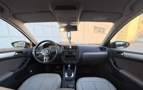 Volkswagen Jetta VI, 2012 год, 1 090 000 рублей, 5 фотография