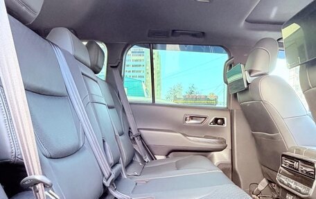 Toyota Land Cruiser, 2024 год, 14 150 000 рублей, 8 фотография