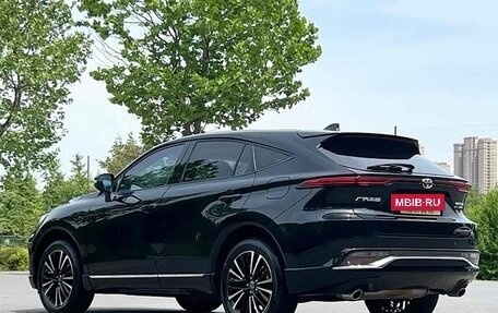 Toyota Venza, 2022 год, 4 102 000 рублей, 5 фотография