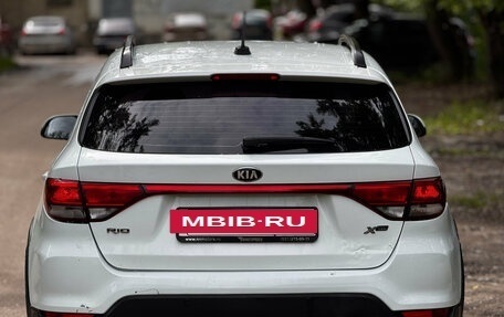 KIA Rio IV, 2018 год, 749 000 рублей, 11 фотография