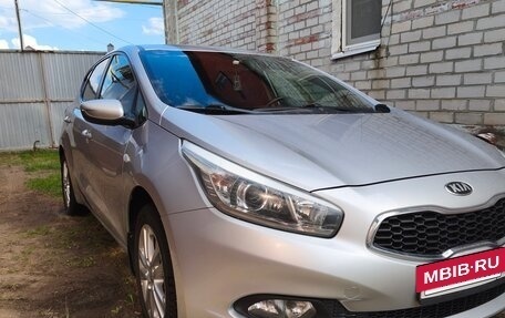 KIA cee'd III, 2015 год, 1 060 000 рублей, 3 фотография