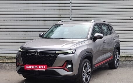 Changan CS35 Plus, 2023 год, 1 800 000 рублей, 2 фотография