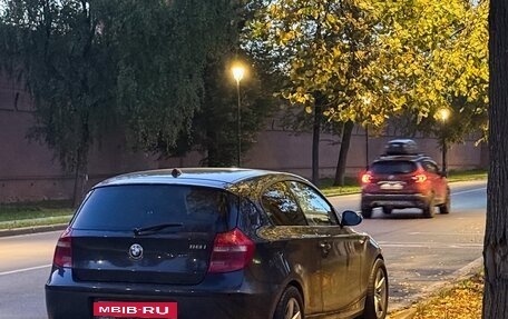 BMW 1 серия, 2007 год, 870 000 рублей, 2 фотография