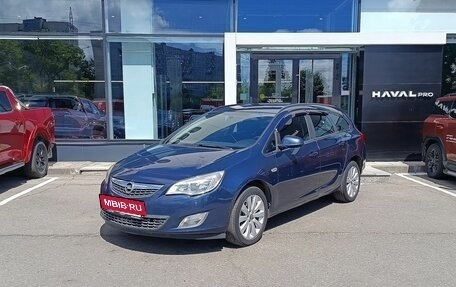 Opel Astra J, 2011 год, 659 000 рублей, 1 фотография