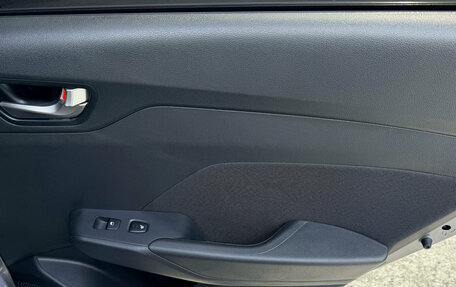 Hyundai Solaris II рестайлинг, 2019 год, 1 350 000 рублей, 20 фотография
