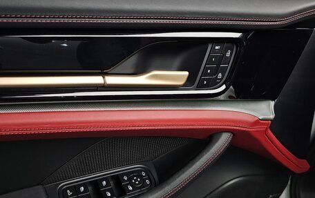 Porsche Panamera, 2024 год, 15 700 000 рублей, 13 фотография