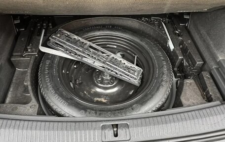 Volkswagen Tiguan II, 2017 год, 2 195 000 рублей, 13 фотография