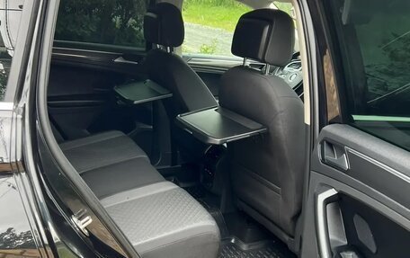 Volkswagen Tiguan II, 2017 год, 2 195 000 рублей, 14 фотография