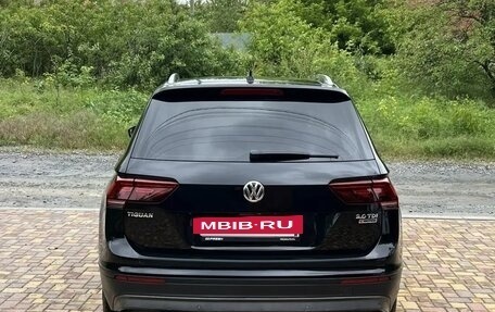 Volkswagen Tiguan II, 2017 год, 2 195 000 рублей, 6 фотография