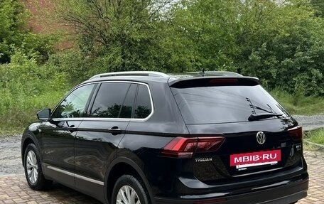 Volkswagen Tiguan II, 2017 год, 2 195 000 рублей, 3 фотография