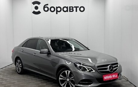 Mercedes-Benz E-Класс, 2013 год, 2 550 000 рублей, 3 фотография