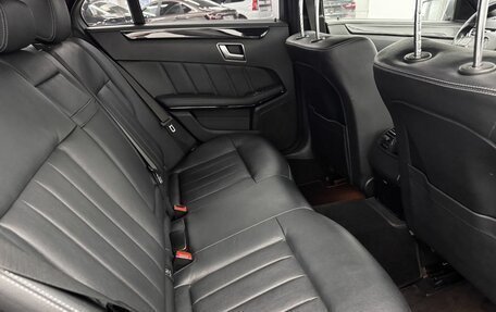 Mercedes-Benz E-Класс, 2013 год, 2 550 000 рублей, 15 фотография