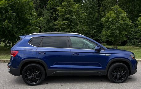Volkswagen Taos, 2022 год, 2 750 000 рублей, 4 фотография