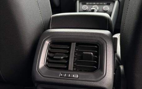 Volkswagen Taos, 2022 год, 2 750 000 рублей, 13 фотография