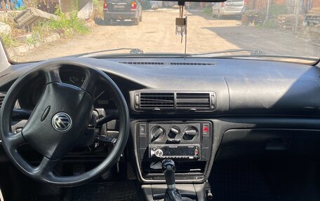 Volkswagen Passat B5+ рестайлинг, 1997 год, 300 000 рублей, 6 фотография